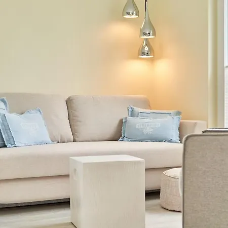 Timmare Seaside Apartment *